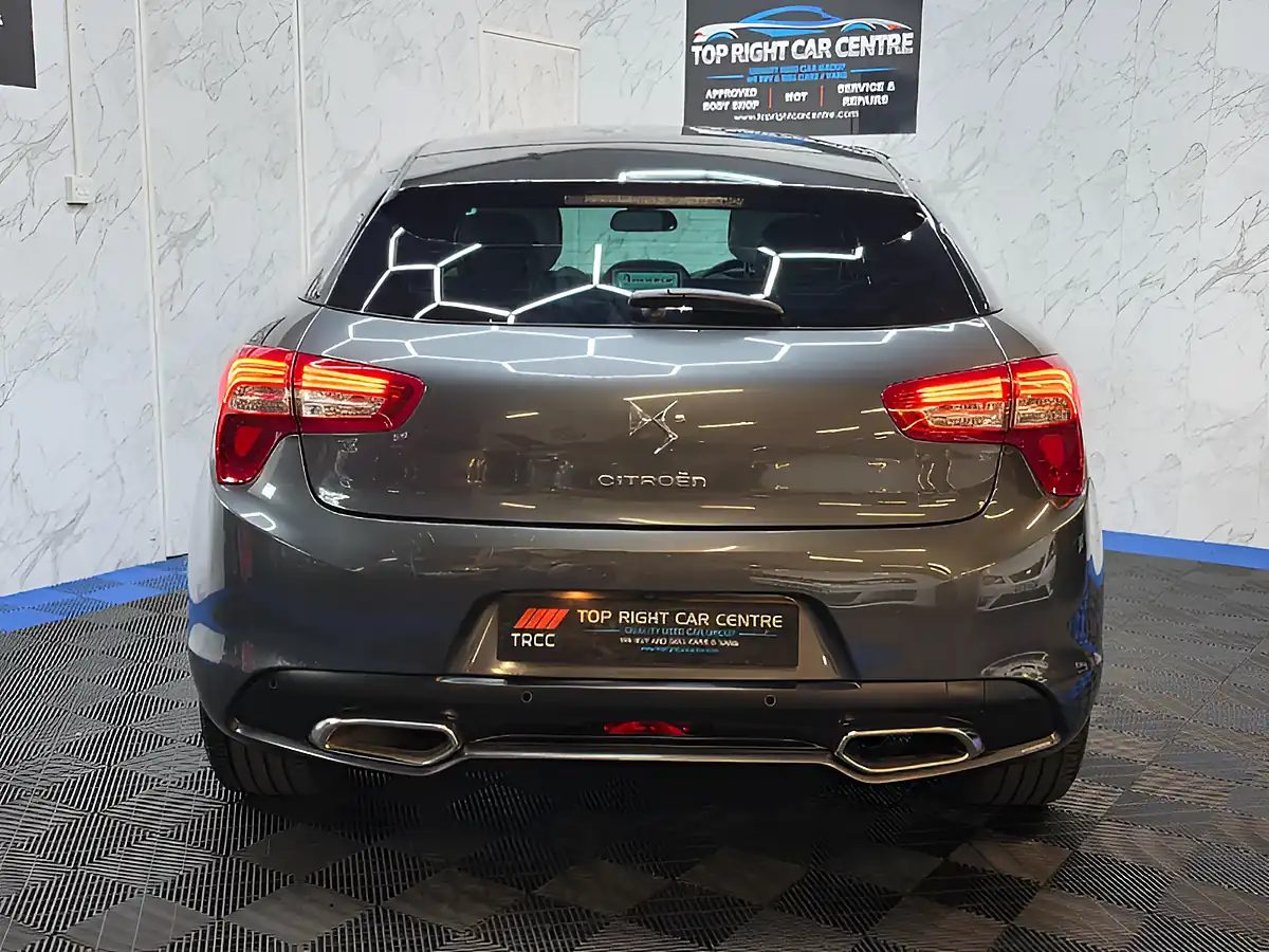 Used 2015 Citroen DS5 Dstyle Grey - Interior and Exterior details 6
