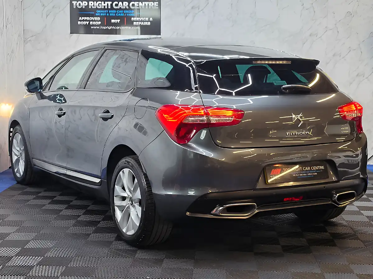 Used 2015 Citroen DS5 Dstyle Grey - Interior and Exterior details 7