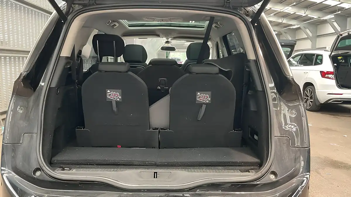 Used 2015 Citroen Grand C4 Picasso Exclusive+ Black - Interior and Exterior details 9