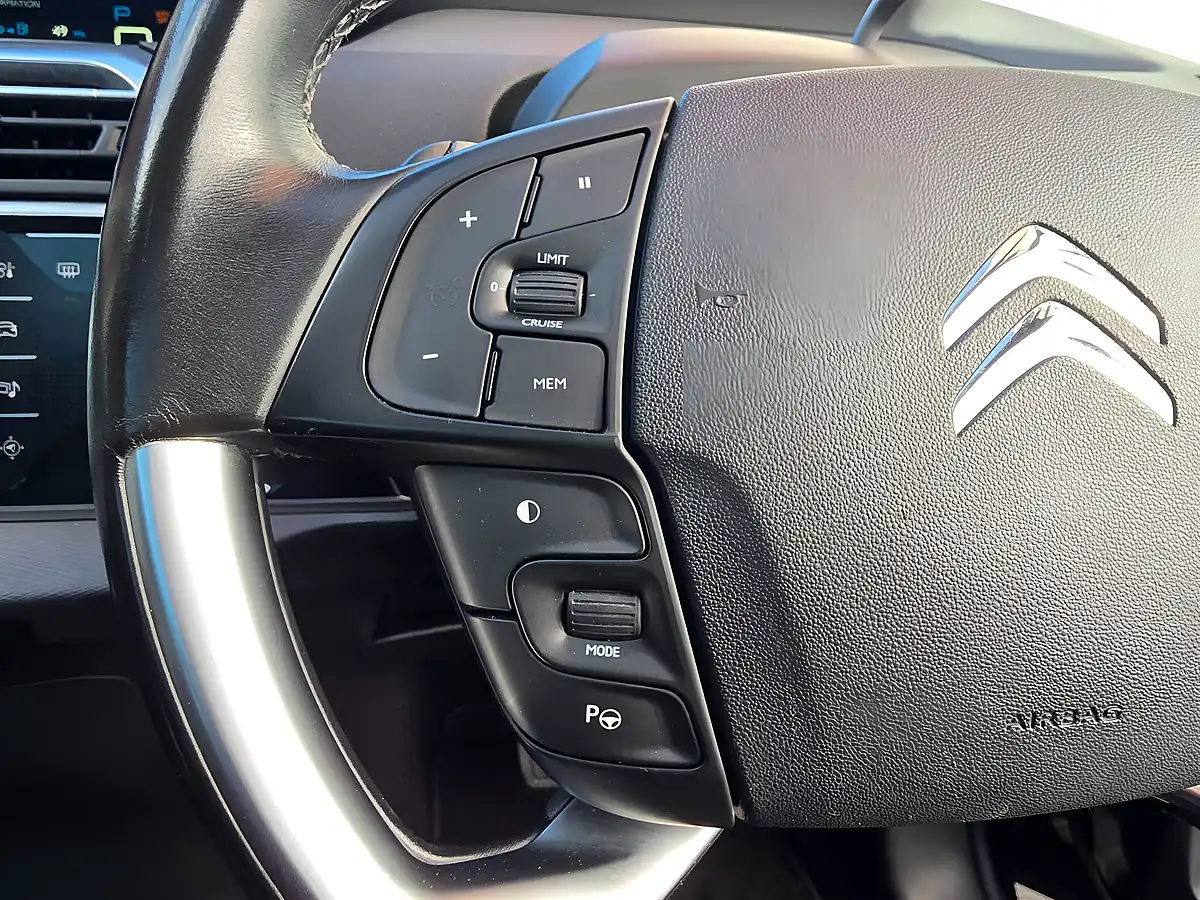 Used 2015 Citroen Grand C4 Picasso Exclusive+ Black - Interior and Exterior details 10