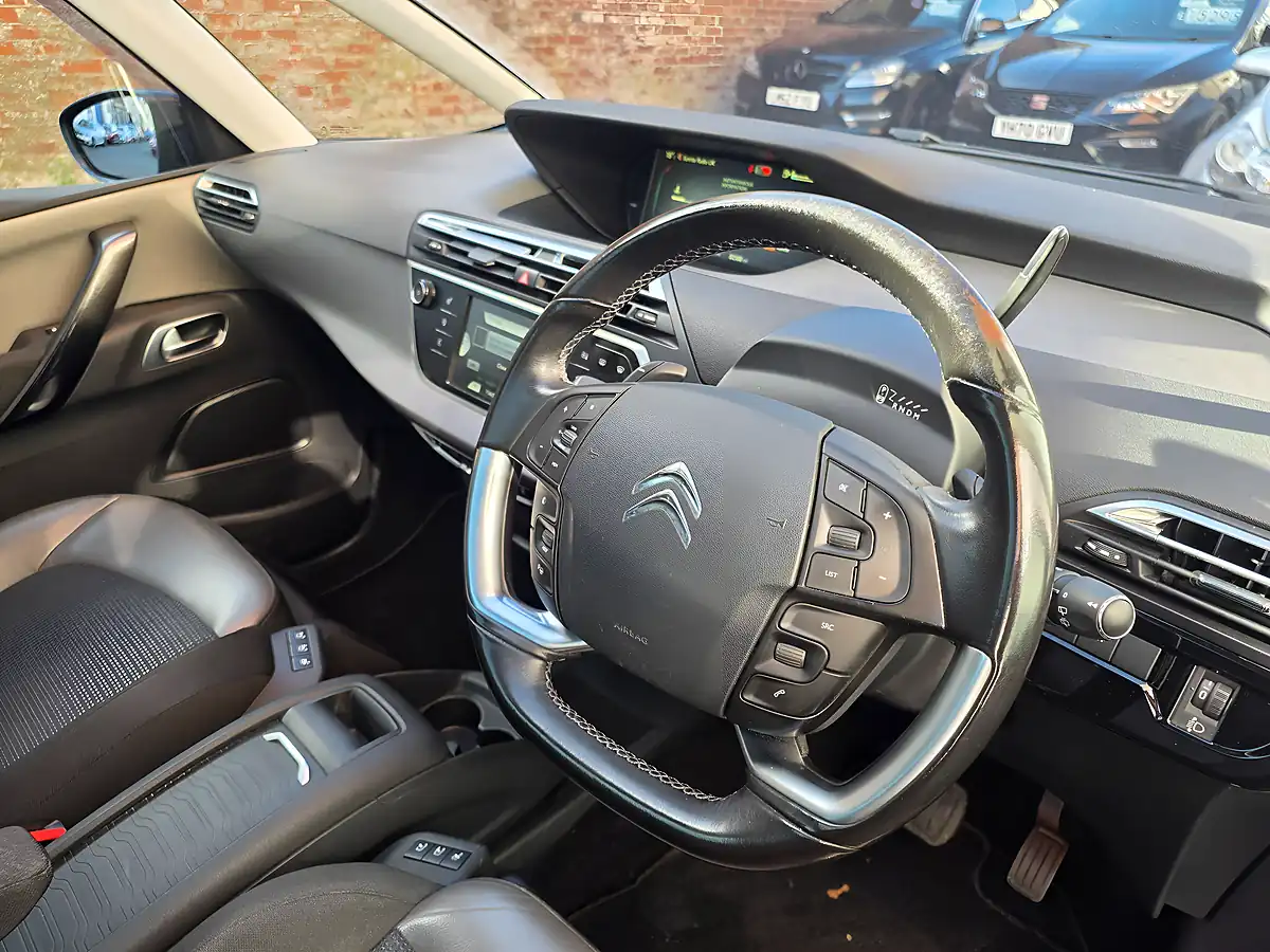 Used 2015 Citroen Grand C4 Picasso Exclusive+ Black - Interior and Exterior details 13