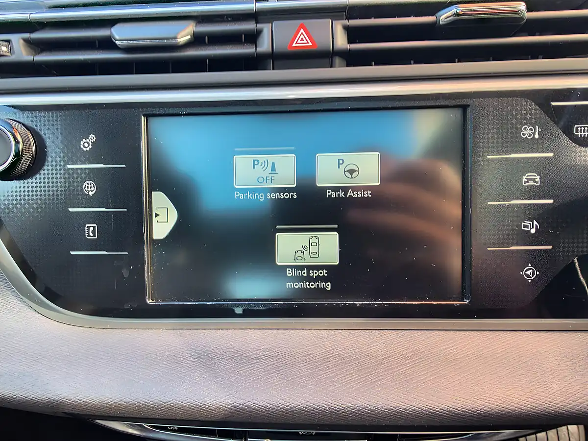 Used 2015 Citroen Grand C4 Picasso Exclusive+ Black - Interior and Exterior details 17