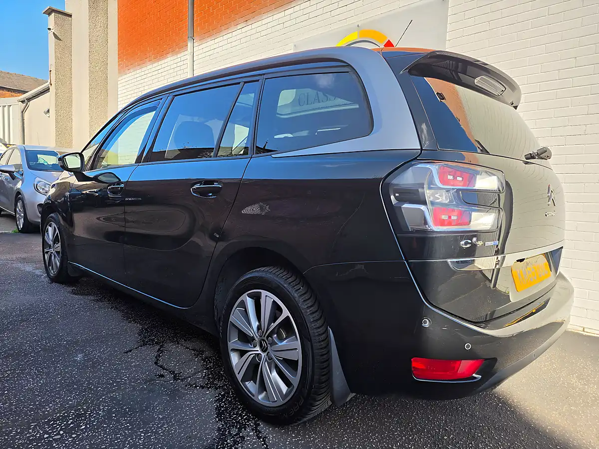 Used 2015 Citroen Grand C4 Picasso Exclusive+ Black - Interior and Exterior details 3