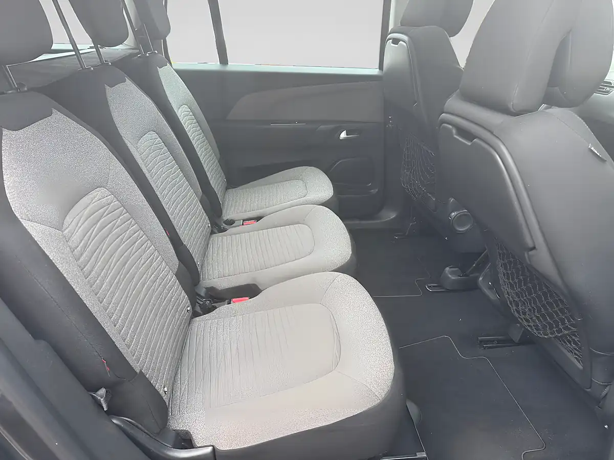 Used 2015 Citroen Grand C4 Picasso Selection Grey - Interior and Exterior details 15