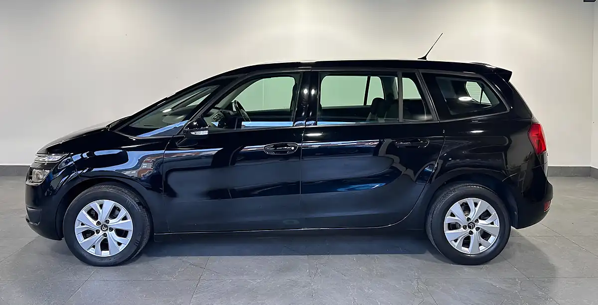 Used 2015 Citroen Grand C4 Picasso Vtr+ Black - Interior and Exterior details 6