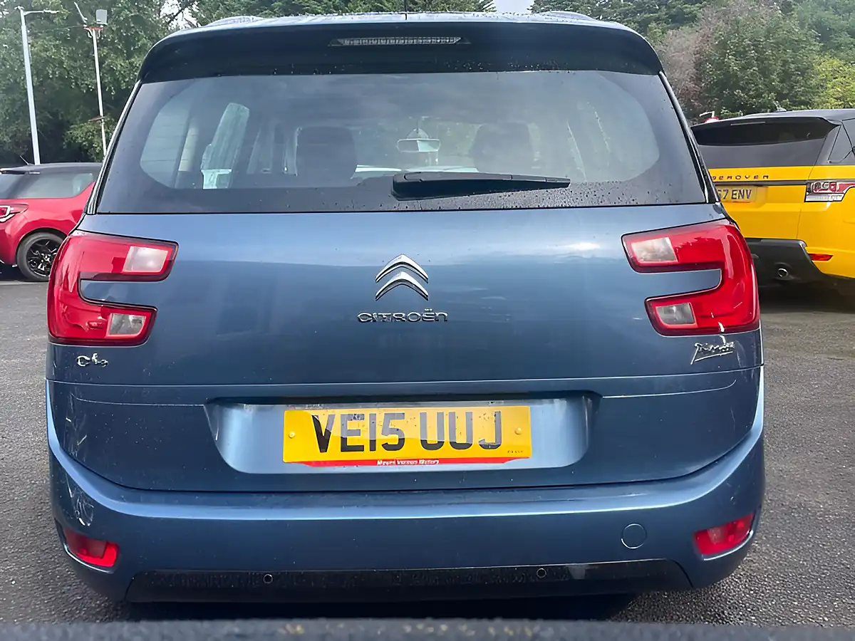 Used 2015 Citroen Grand C4 Picasso Vtr+ Blue - Interior and Exterior details 7