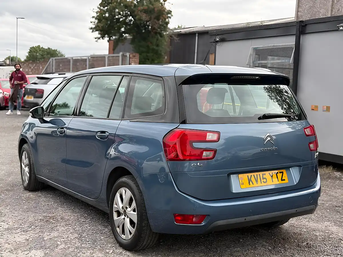 Used 2015 Citroen Grand C4 Picasso Vtr+ Blue - Interior and Exterior details 5