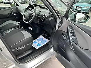 Used 2015 Citroen Grand C4 Picasso Vtr Silver - Interior and Exterior details 18