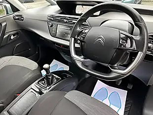 Used 2015 Citroen Grand C4 Picasso Vtr Silver - Interior and Exterior details 2