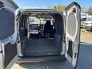 Used 2015 Citroen Nemo Enterprise Special Edition Grey - Interior and Exterior details 14