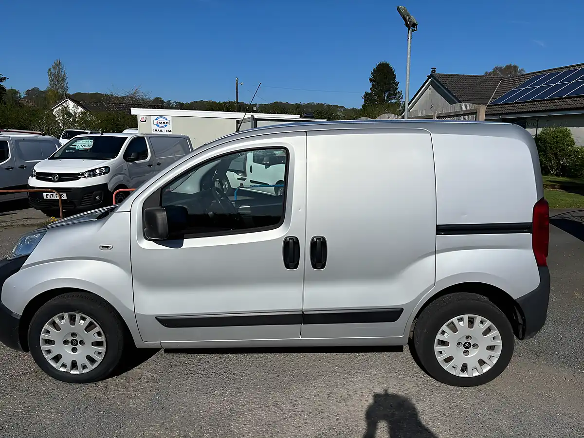 Used 2015 Citroen Nemo Enterprise Special Edition Grey - Interior and Exterior details 7