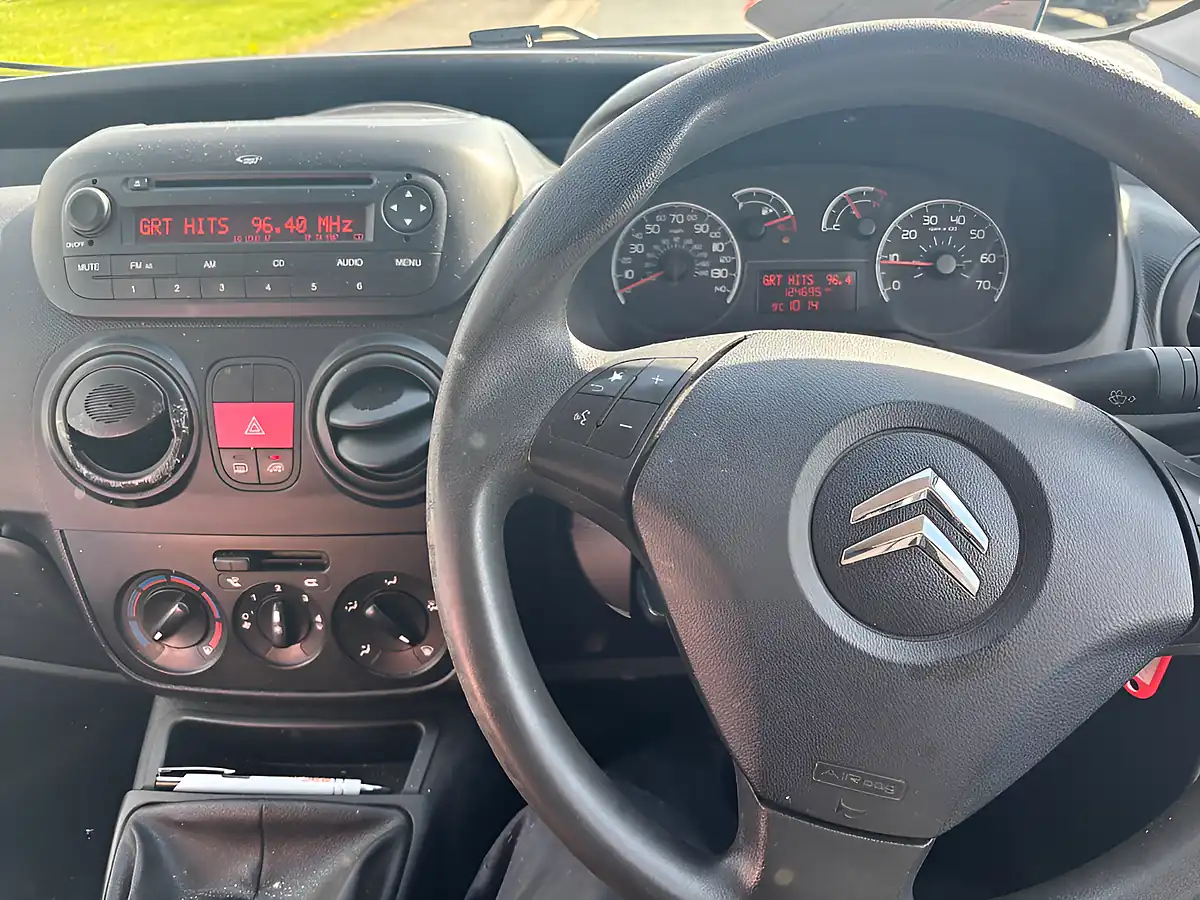 Used 2015 Citroen Nemo White - Interior and Exterior details 10