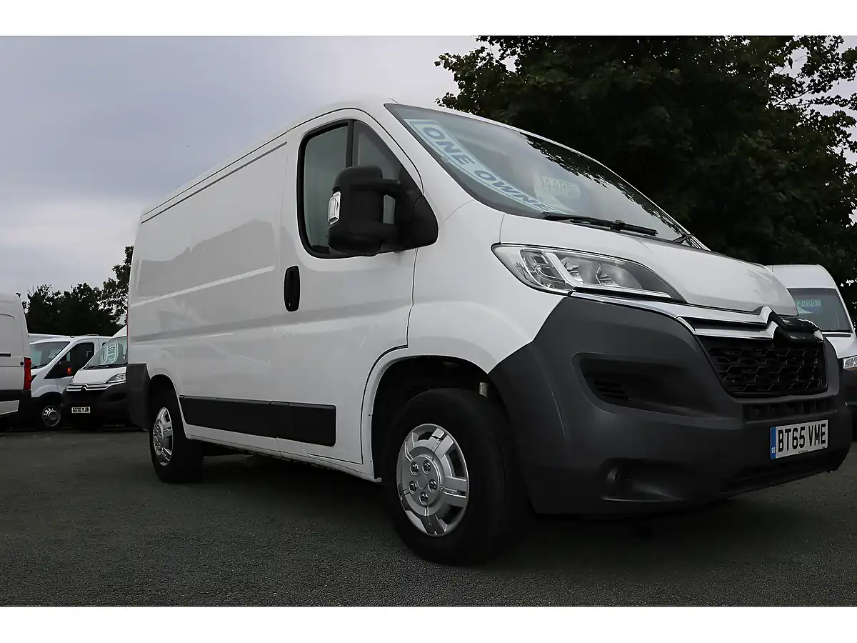Used 2015 Citroen Relay 30 L1h1 White - Interior and Exterior details 11