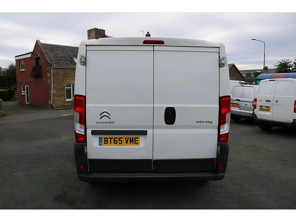 Used 2015 Citroen Relay 30 L1h1 White - Interior and Exterior details 7