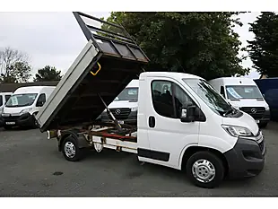 Used 2015 Citroen Relay 35 L2 Tipper White - Interior and Exterior details 11