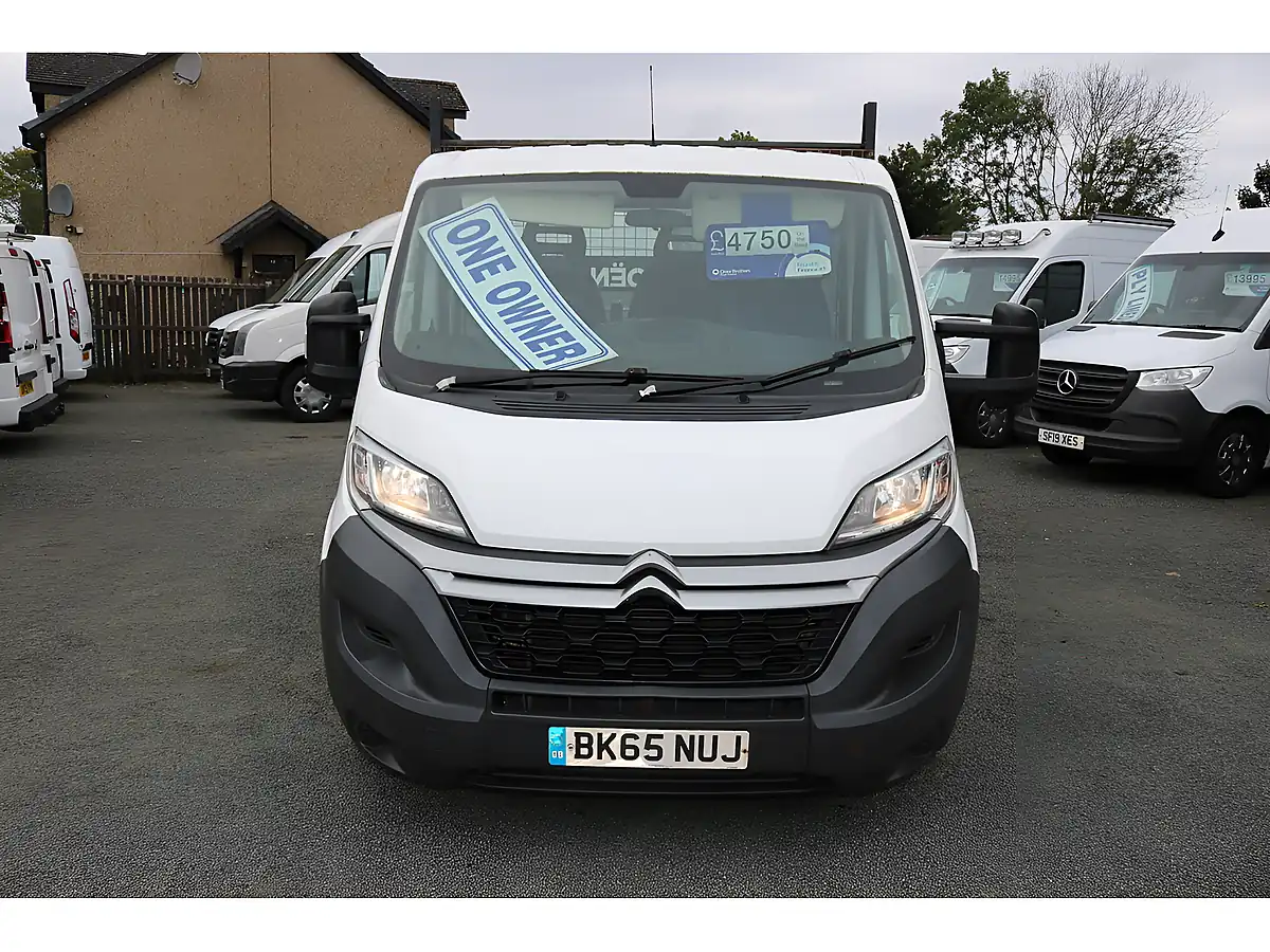 Used 2015 Citroen Relay 35 L2 Tipper White - Interior and Exterior details 2