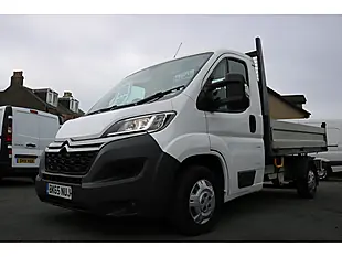 Used 2015 Citroen Relay 35 L2 Tipper White - Interior and Exterior details 9