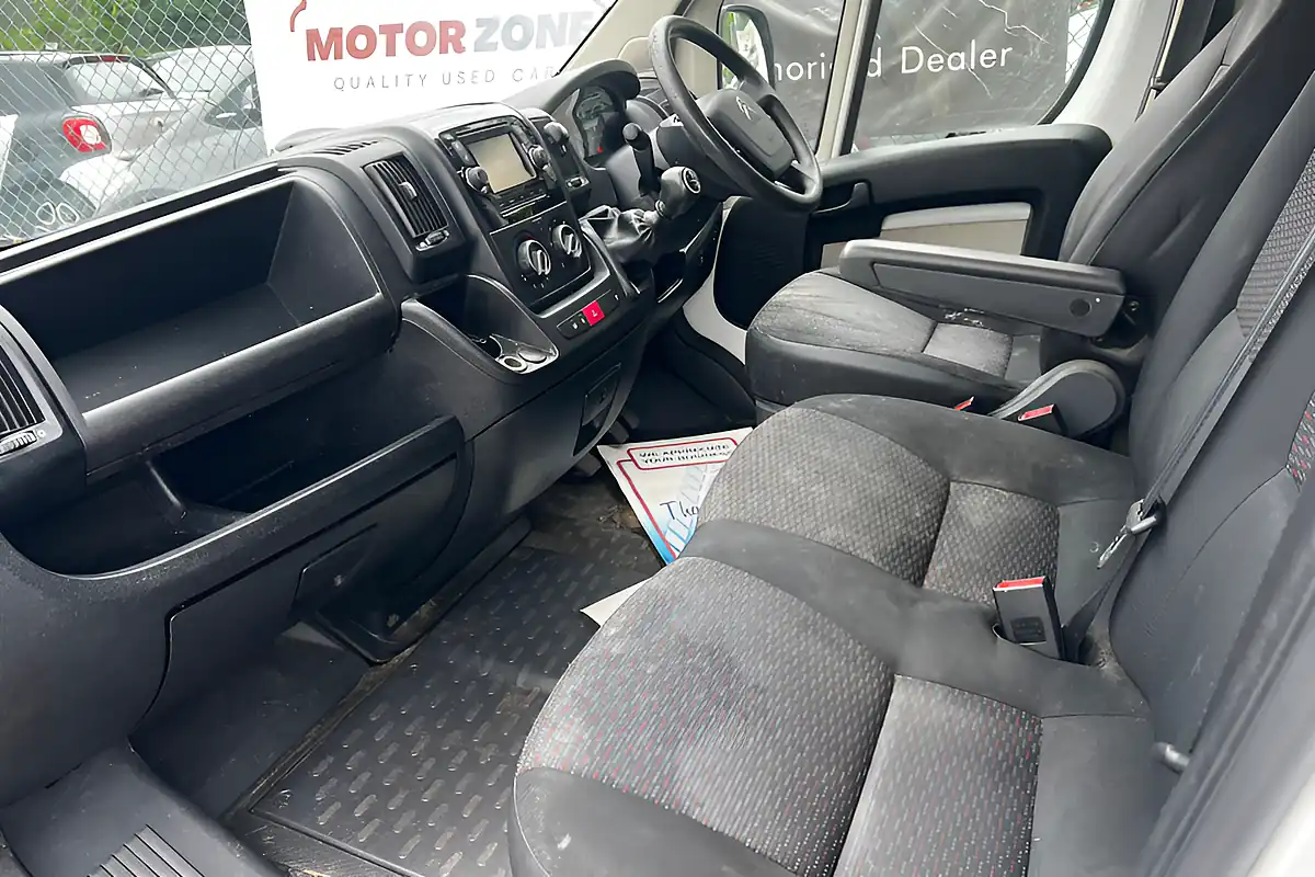 Used 2015 Citroen Relay Enterprise L3 High Roof White - Interior and Exterior details 17
