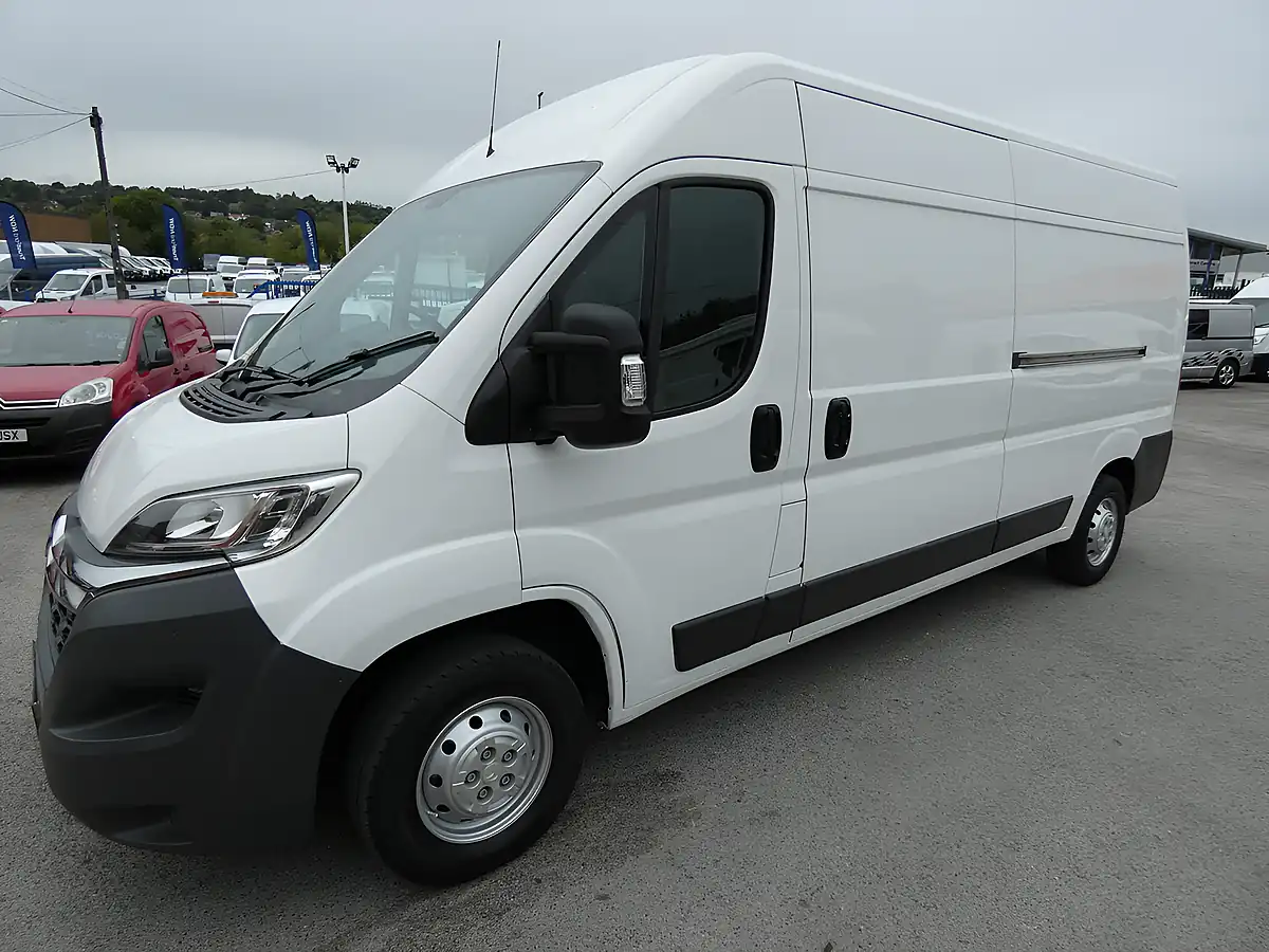 Used 2015 Citroen Relay Enterprise L3H2 Lwb High Roof White - Interior and Exterior details 12
