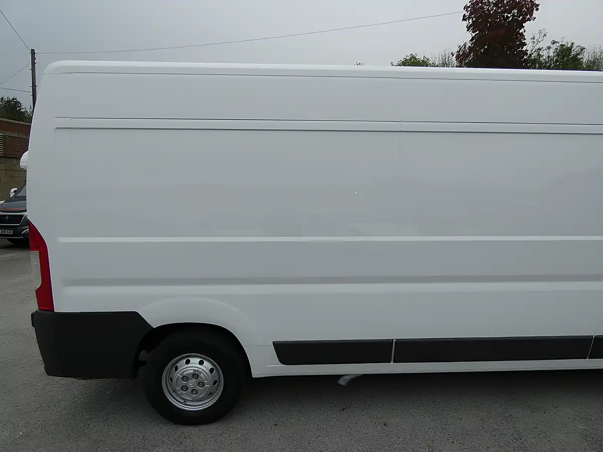 Used 2015 Citroen Relay Enterprise L3H2 Lwb High Roof White - Interior and Exterior details 14