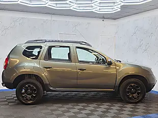 Used 2015 Dacia Duster Ambiance Green - Interior and Exterior details 10