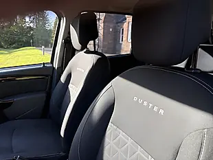 Used 2015 Dacia Duster Laureate Green - Interior and Exterior details 18