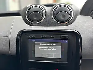Used 2015 Dacia Duster Laureate Prime Blue - Interior and Exterior details 18