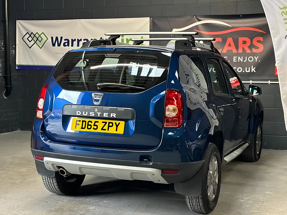 Used 2015 Dacia Duster Laureate Prime Blue - Interior and Exterior details 7