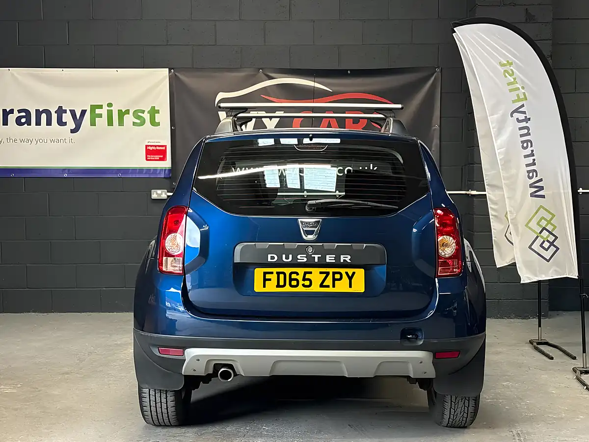 Used 2015 Dacia Duster Laureate Prime Blue - Interior and Exterior details 8