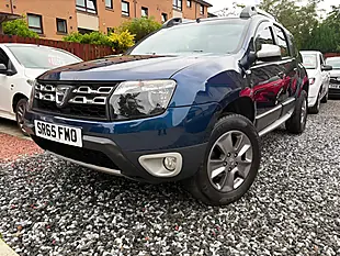 Used 2015 Dacia Duster Laureate Prime Blue - Interior and Exterior details 10