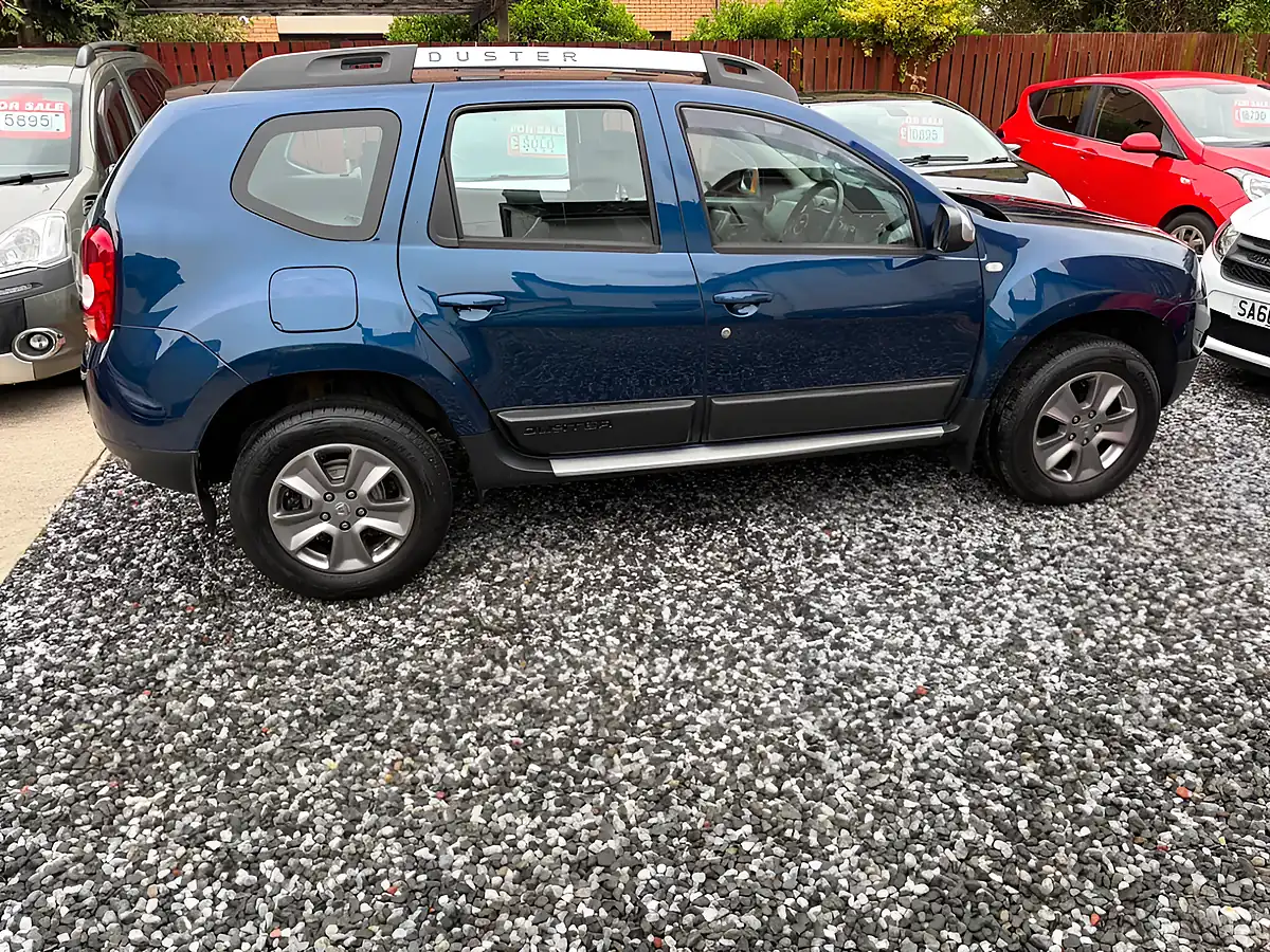 Used 2015 Dacia Duster Laureate Prime Blue - Interior and Exterior details 13