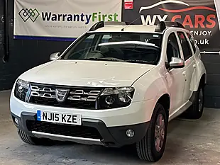 Used 2015 Dacia Duster Laureate White - Interior and Exterior details 4