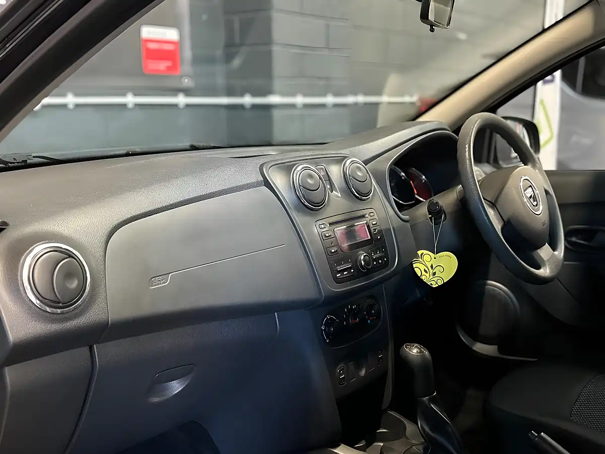 Used 2015 Dacia Sandero Ambiance Black - Interior and Exterior details 13