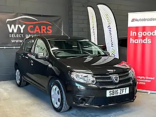 Used 2015 Dacia Sandero Ambiance Black - Interior and Exterior details 4