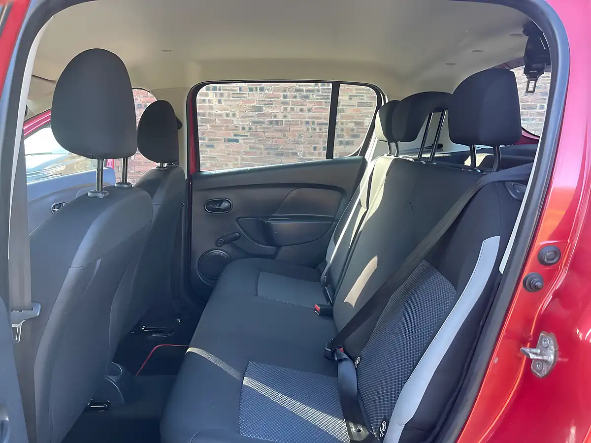 Used 2015 Dacia Sandero Ambiance Red - Interior and Exterior details 16