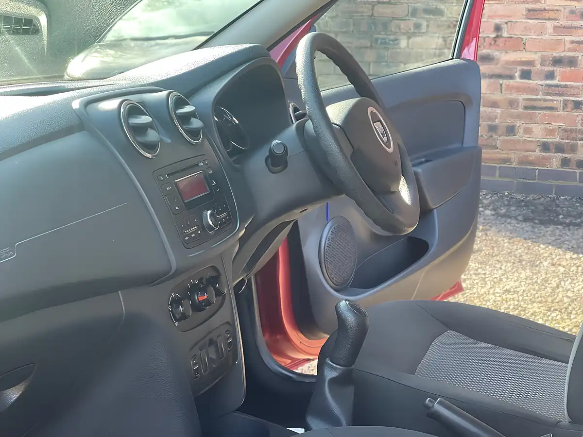 Used 2015 Dacia Sandero Ambiance Red - Interior and Exterior details 19