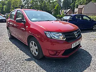 Used 2015 Dacia Sandero Ambiance Red - Interior and Exterior details 2