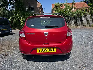 Used 2015 Dacia Sandero Ambiance Red - Interior and Exterior details 6