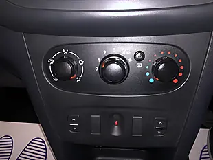 Used 2015 Dacia Sandero Ambiance Red - Interior and Exterior details 11