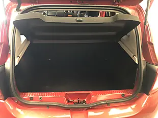 Used 2015 Dacia Sandero Ambiance Red - Interior and Exterior details 15