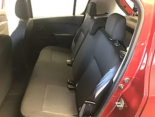 Used 2015 Dacia Sandero Ambiance Red - Interior and Exterior details 17