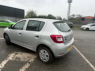 Used 2015 Dacia Sandero Ambiance Silver - Interior and Exterior details 4