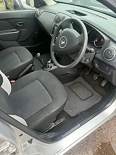 Used 2015 Dacia Sandero Ambiance Silver - Interior and Exterior details 5