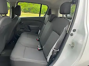 Used 2015 Dacia Sandero Ambiance White - Interior and Exterior details 7