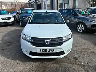 Used 2015 Dacia Sandero Ambiance White - Interior and Exterior details 8