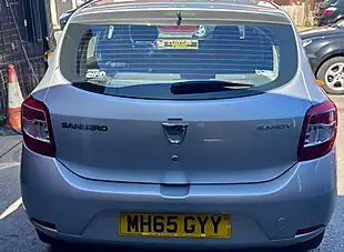 Used 2015 Dacia Sandero Ambience Silver Metallic - Interior and Exterior details 10