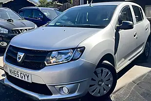 Used 2015 Dacia Sandero Ambience Silver Metallic - Interior and Exterior details 3