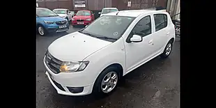 Used 2015 Dacia Sandero Laureate White - Interior and Exterior details 8