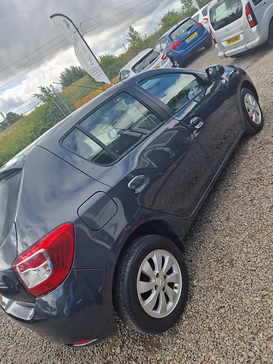 Used 2015 Dacia Sandero Midnight 5dr Grey - Interior and Exterior details 9