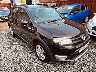 Used 2015 Dacia Sandero Stepway Ambiance Black - Interior and Exterior details 8